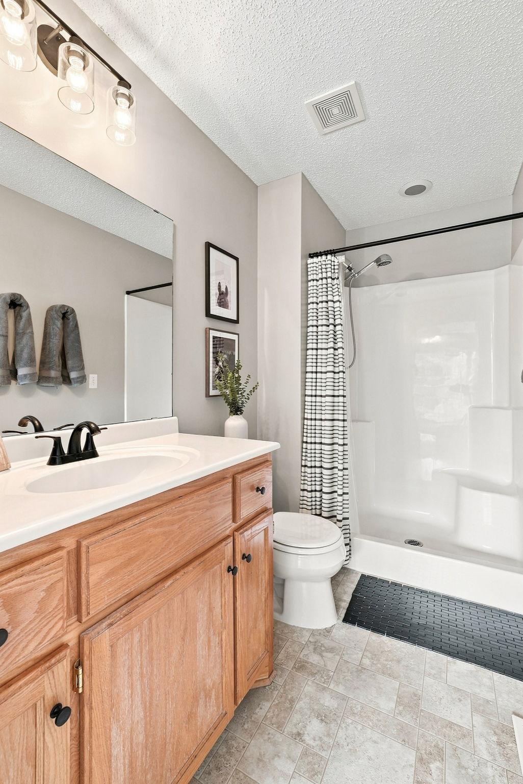 7606 Red Fox Trail Property Photo 29