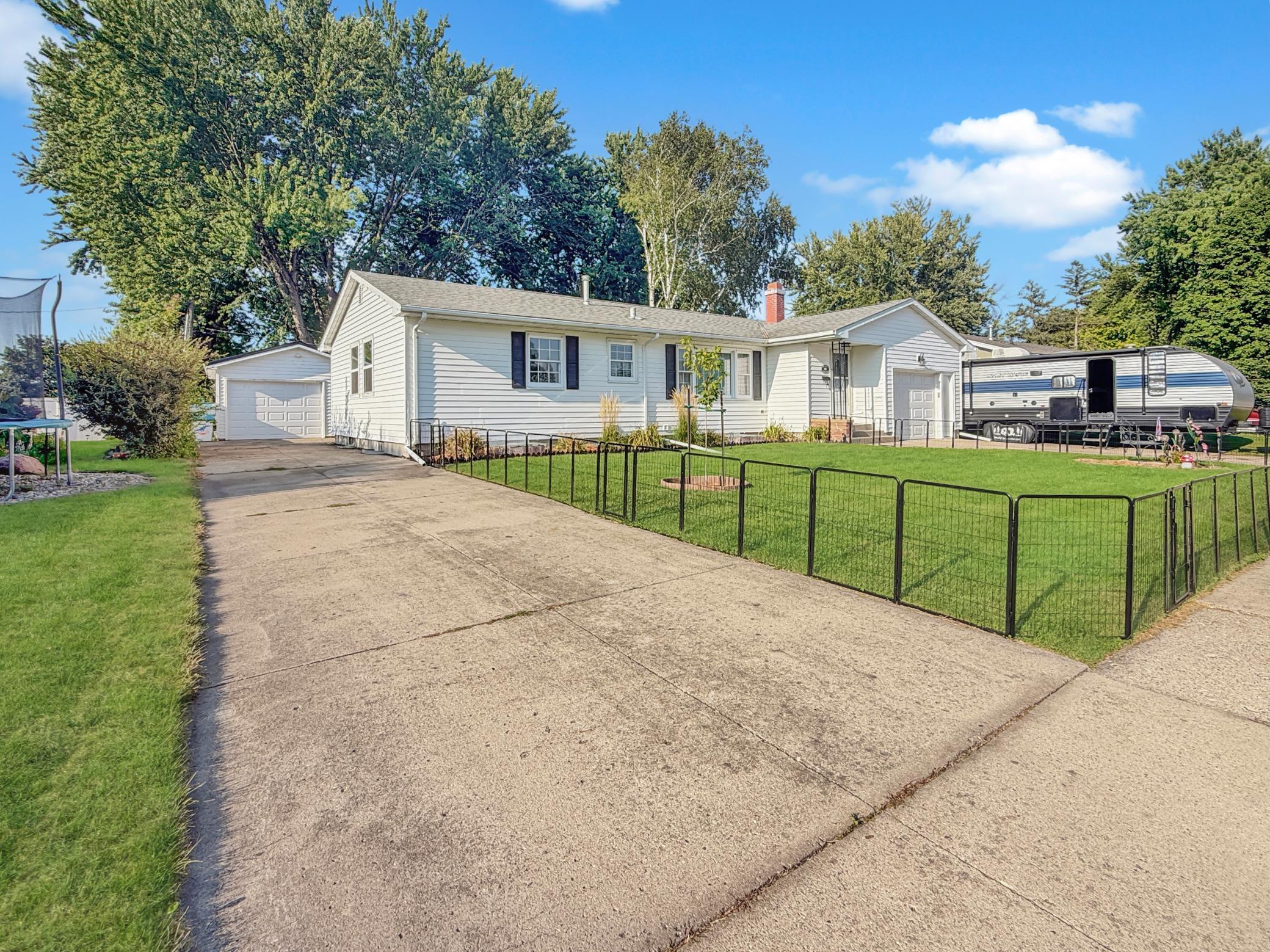 609 Washington Avenue Property Photo 1