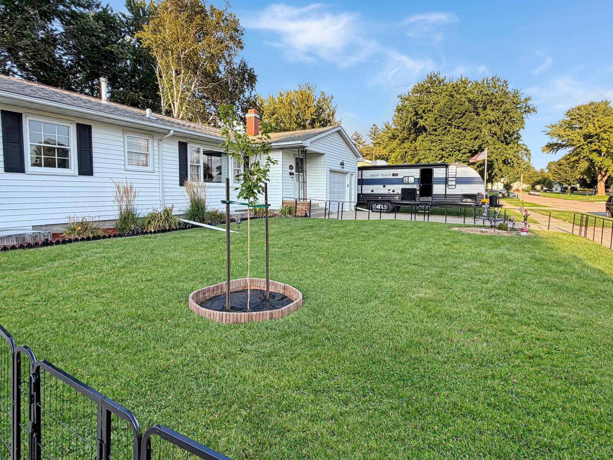 609 Washington Avenue Property Photo 3