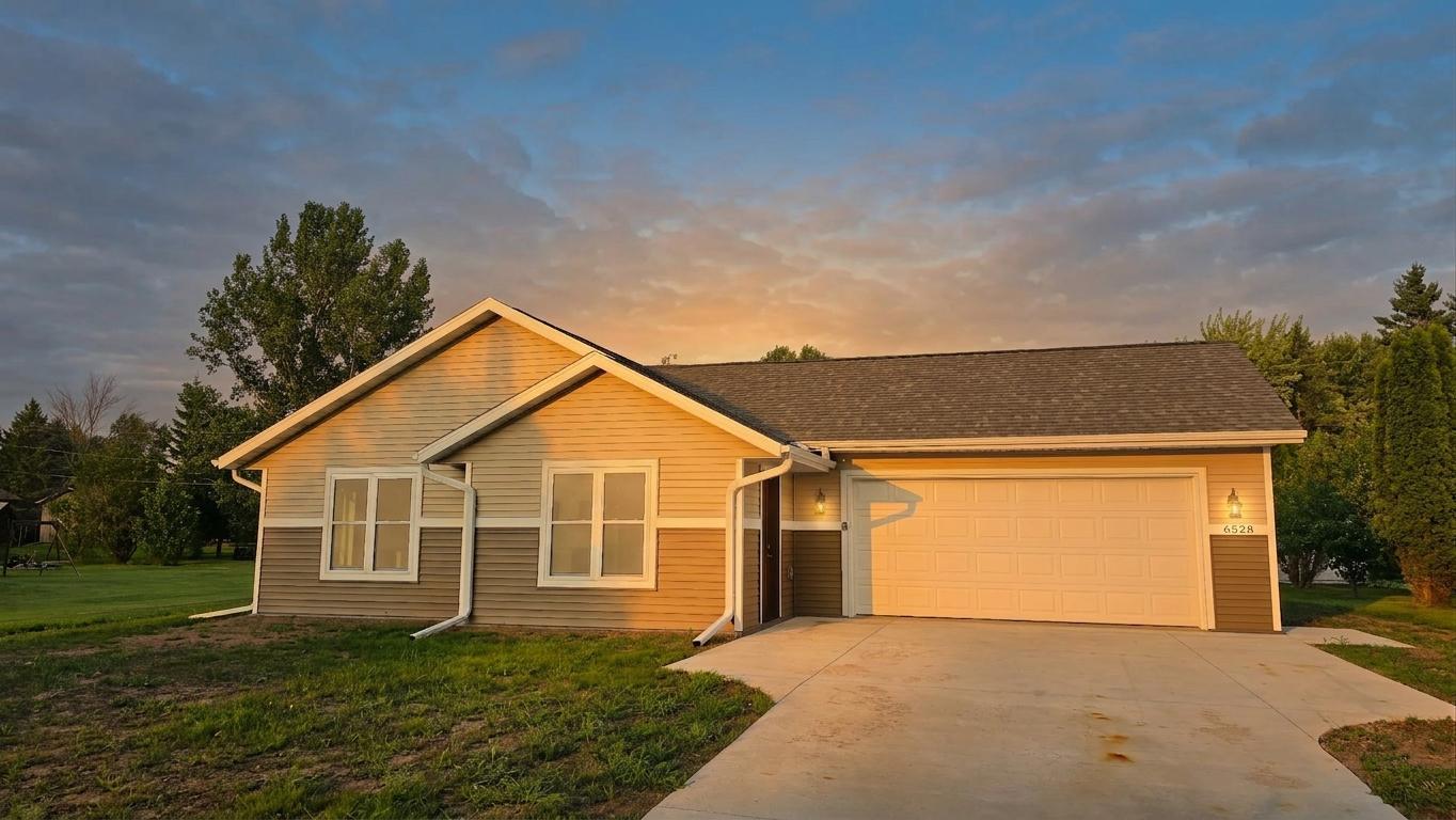 6528 John Avenue Property Photo 1
