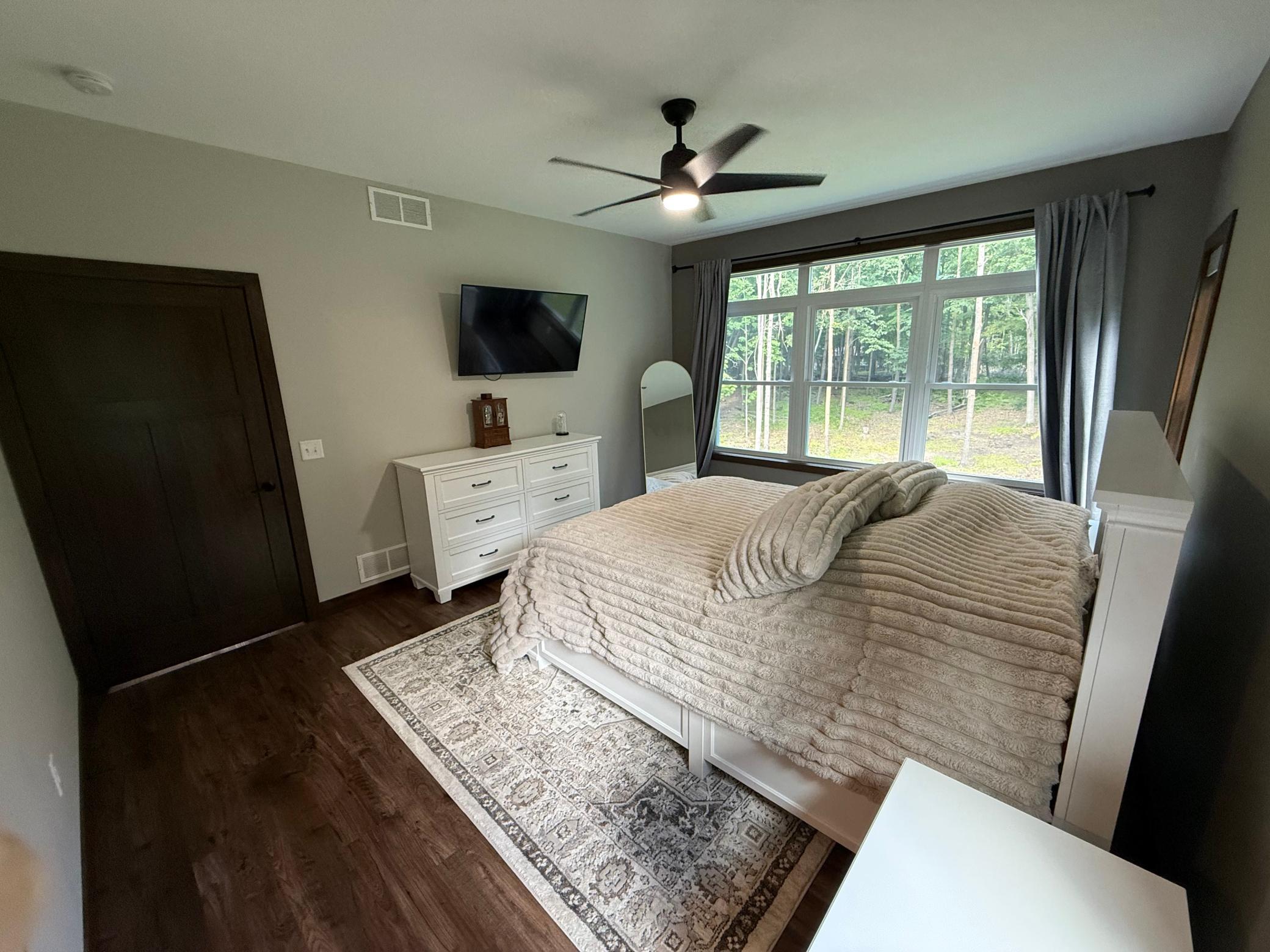 22178 Eagle View Drive Property Photo 9