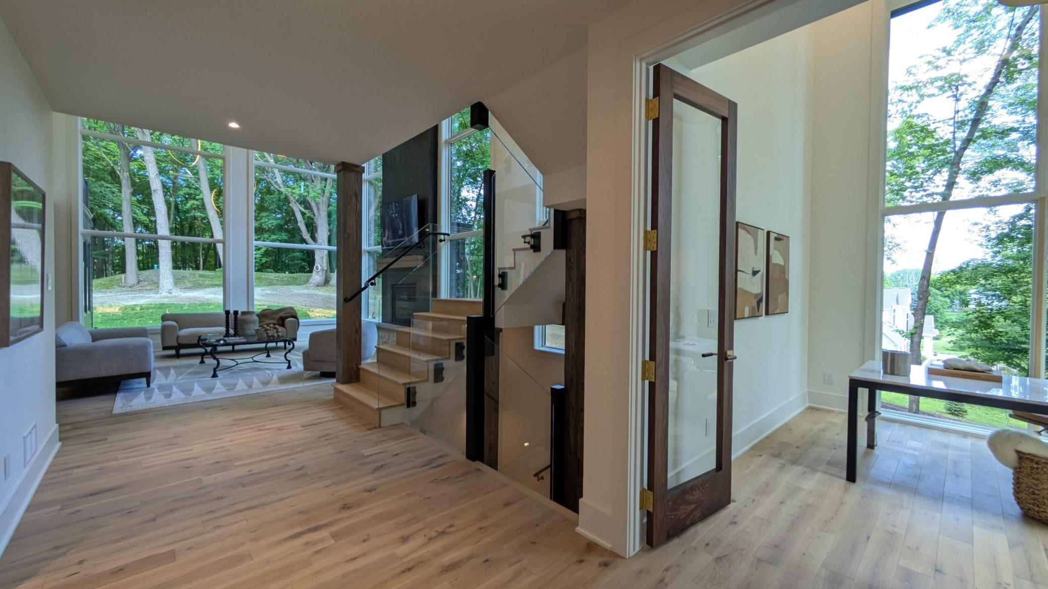 305 North Shore Drive Property Photo 10