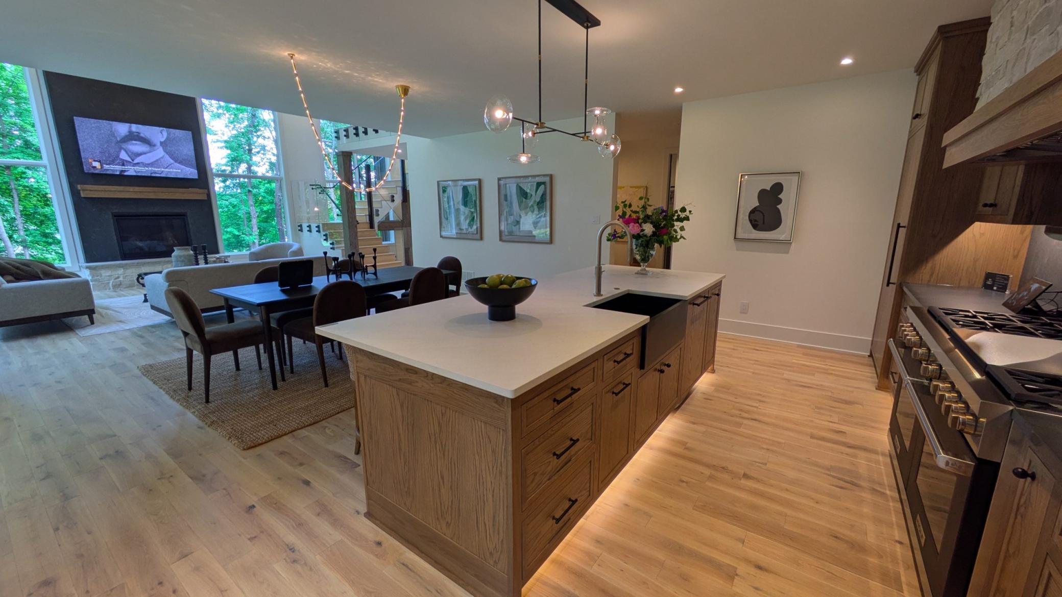 305 North Shore Drive Property Photo 25