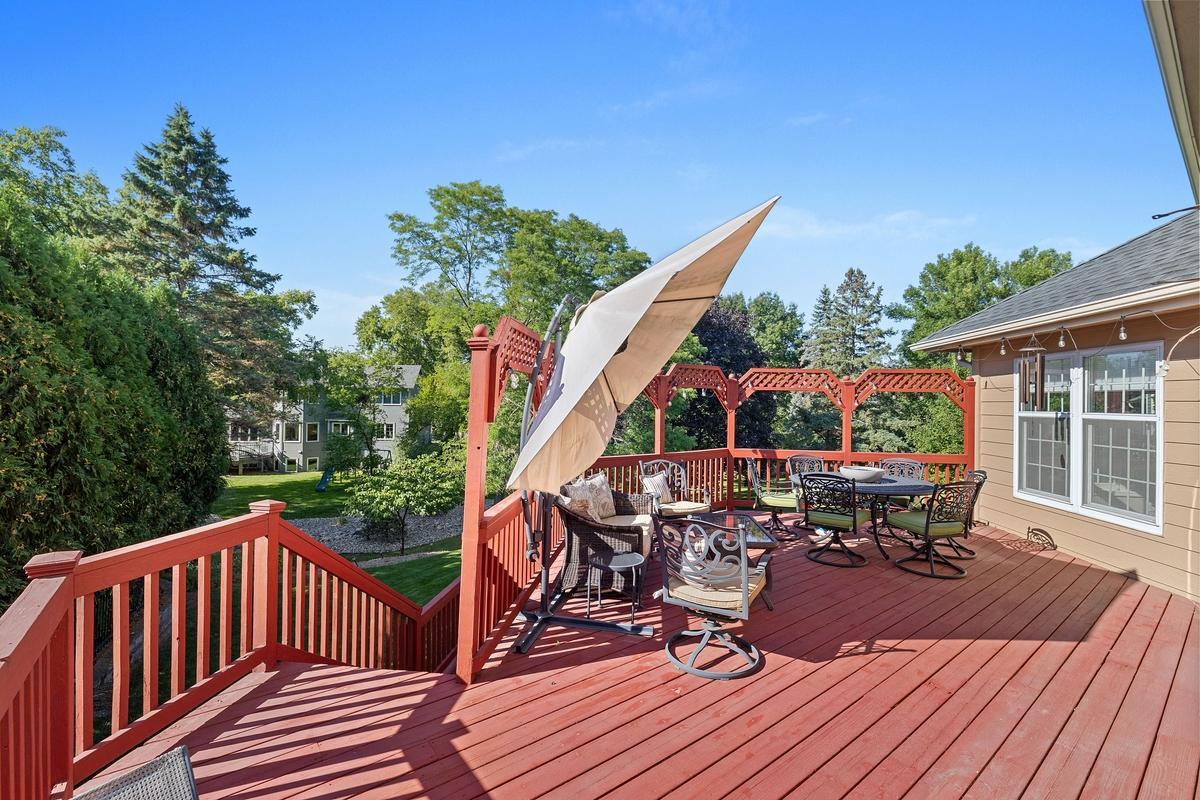 4086 Deerwood Trail Property Photo 18