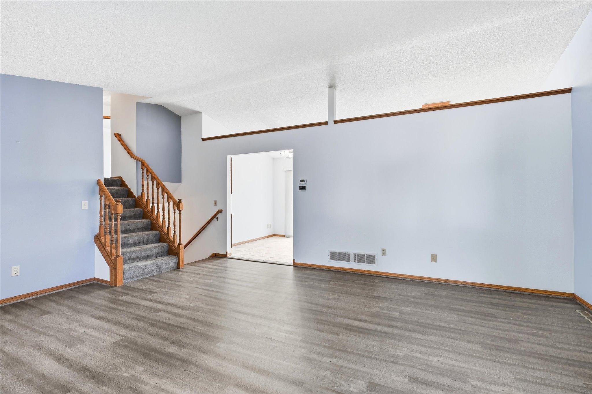 9225 Queens Gardens Property Photo 10