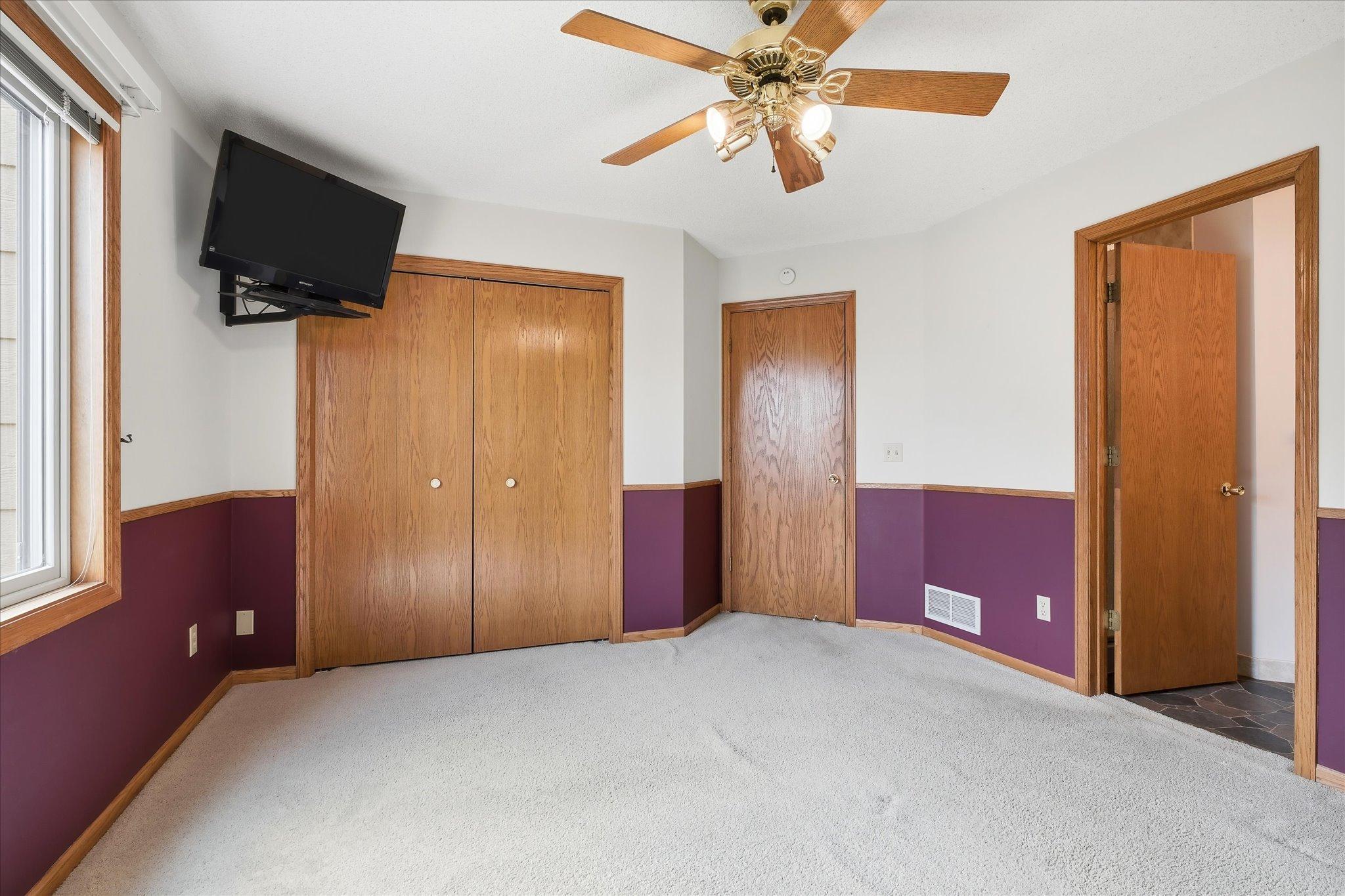 9225 Queens Gardens Property Photo 22