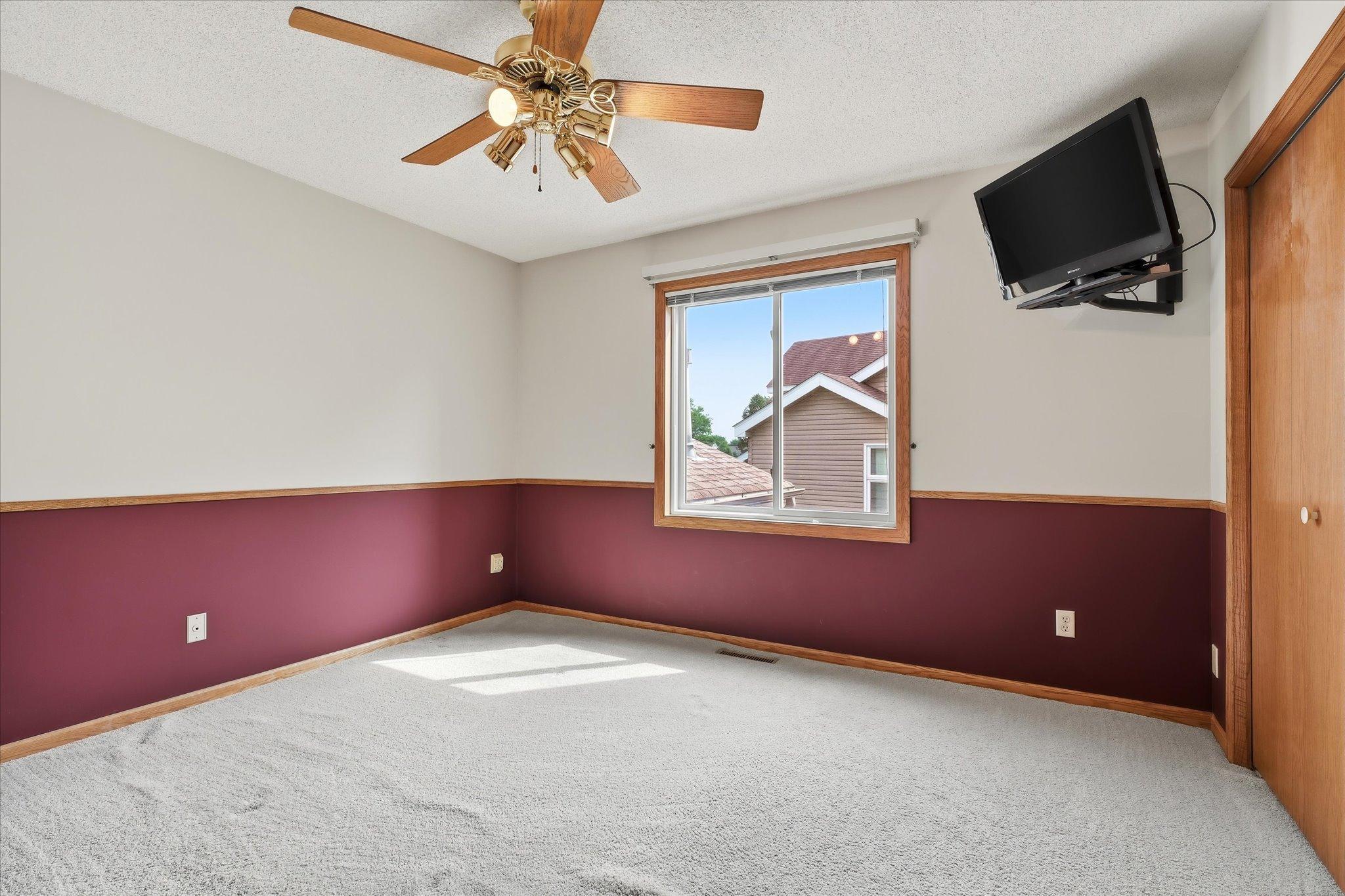9225 Queens Gardens Property Photo 23