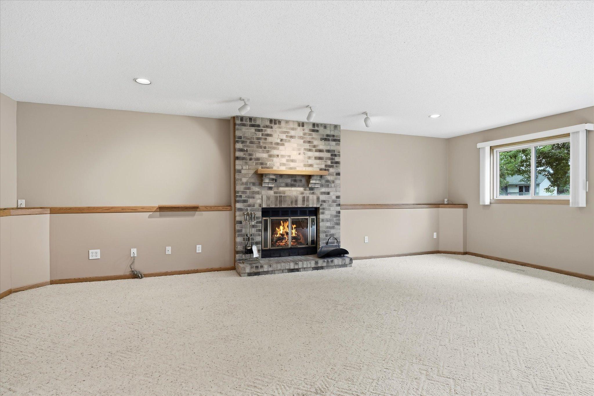 9225 Queens Gardens Property Photo 31