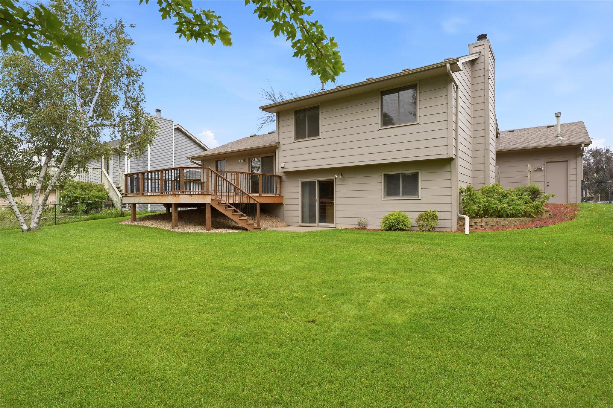 9225 Queens Gardens Property Photo 46