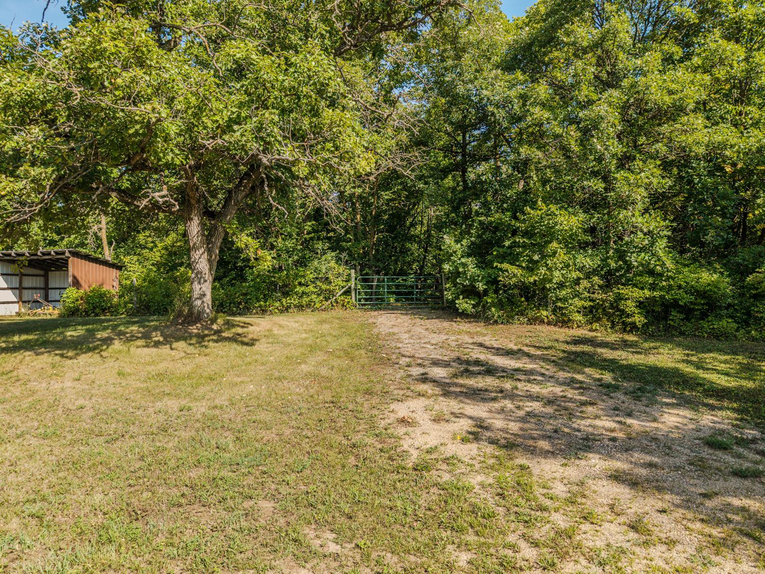 3281 County Road 144 Property Photo 5