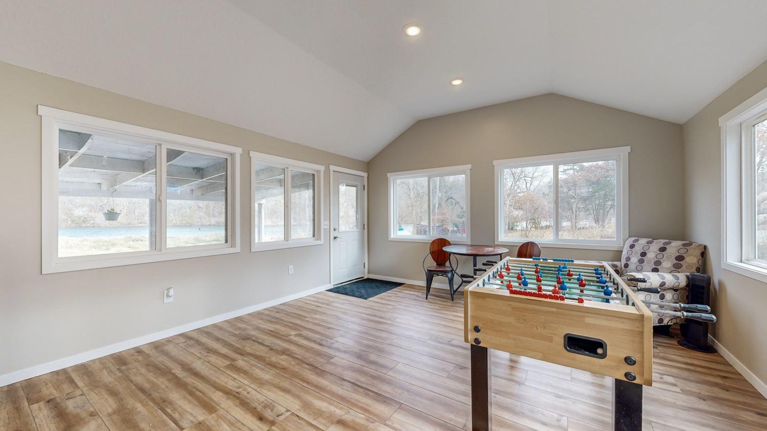 11352 Cedar Beach Drive Nw Property Photo 9