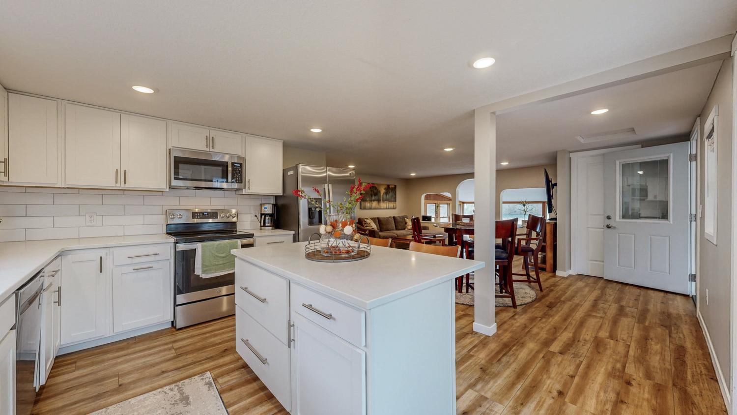 11352 Cedar Beach Drive Nw Property Photo 14