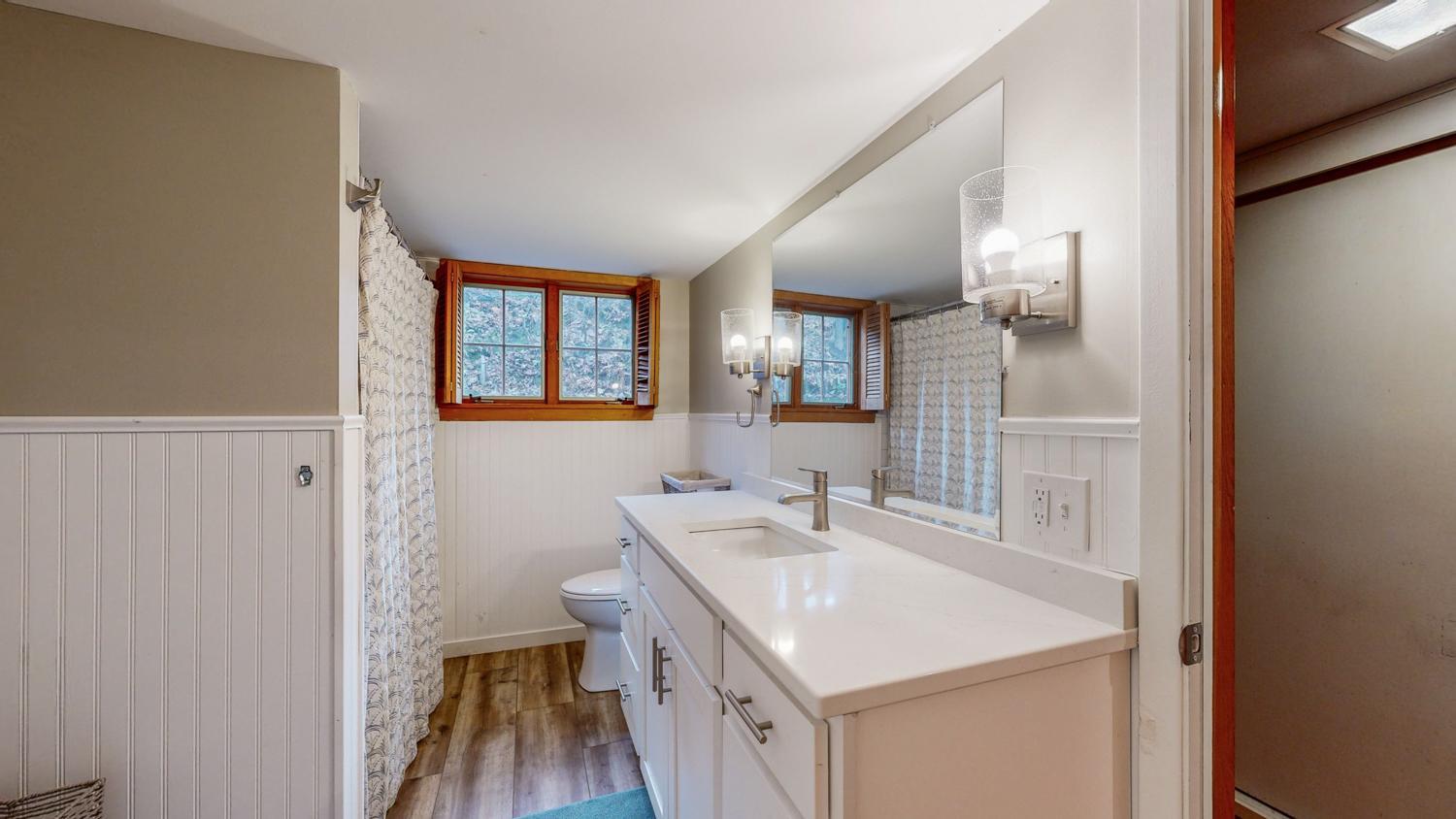 11352 Cedar Beach Drive Nw Property Photo 23