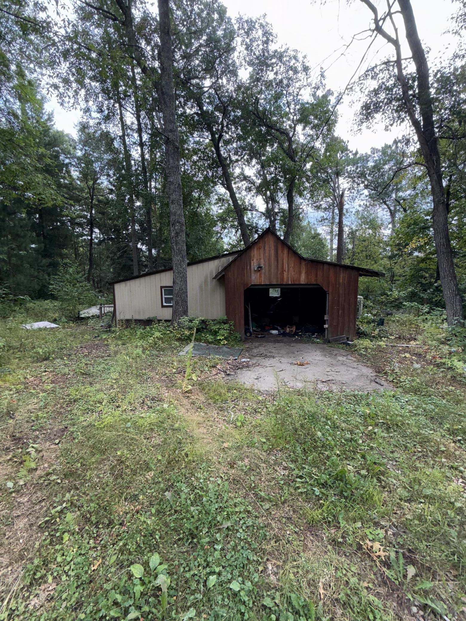 51880 182nd Place Property Photo 6