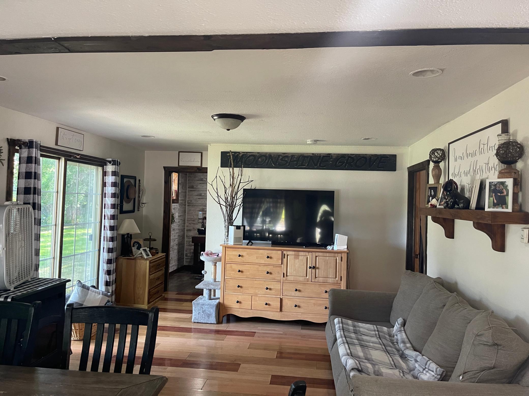 221 4th Street Property Photo 9