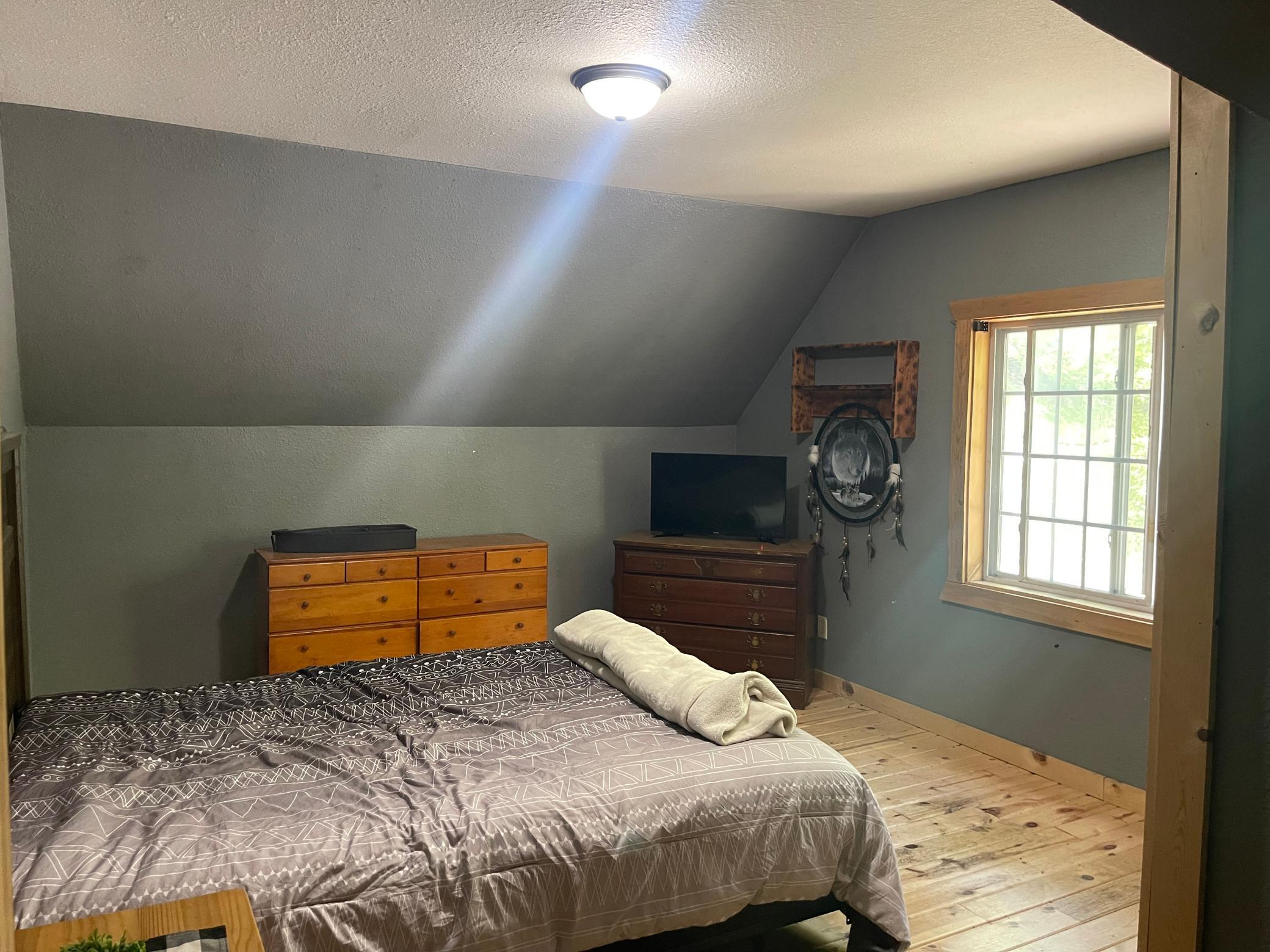 221 4th Street Property Photo 10