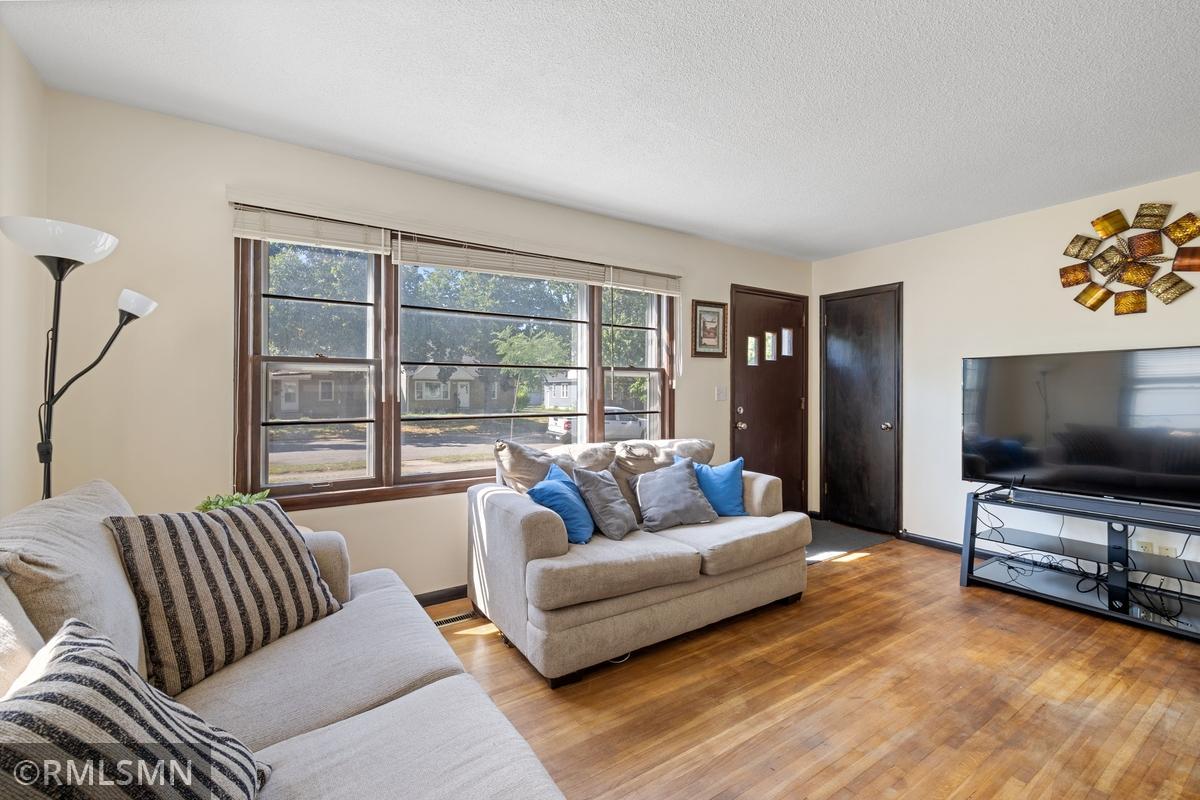 4906 Logan Avenue N Property Photo 3