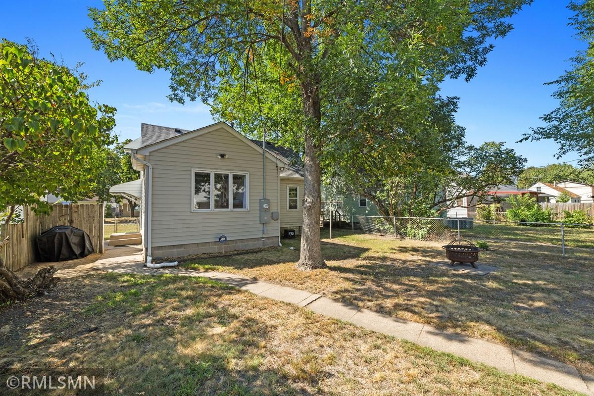 4906 Logan Avenue N Property Photo 24