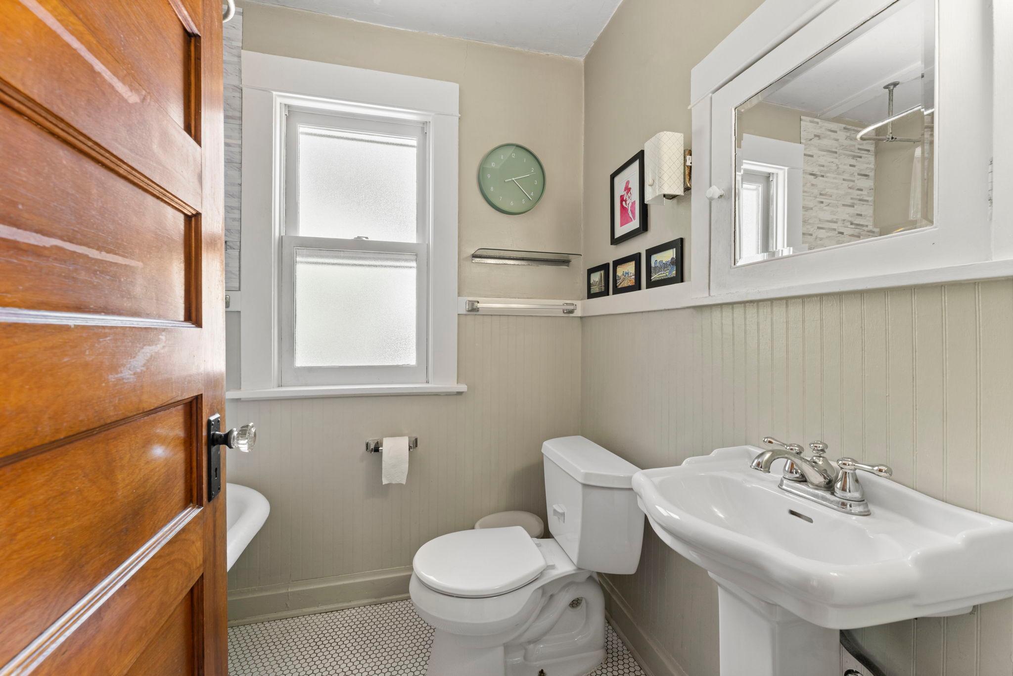 4508 Chowen Avenue S Property Photo 25