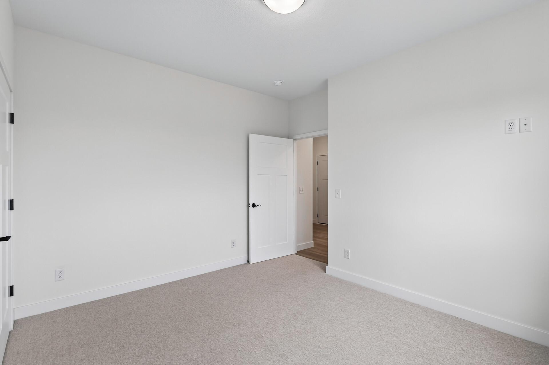 3366 Kady Avenue Ne Property Photo 24