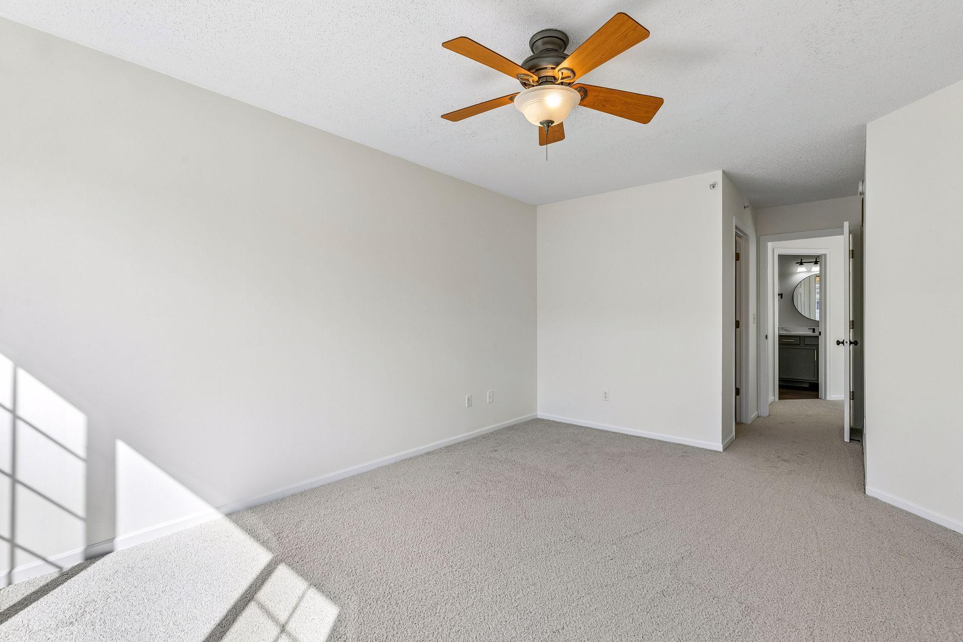 7614 Southridge Lane Property Photo 31