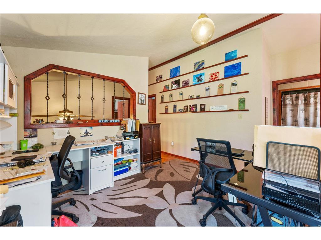 20907 Hardwood Loop Property Photo 9
