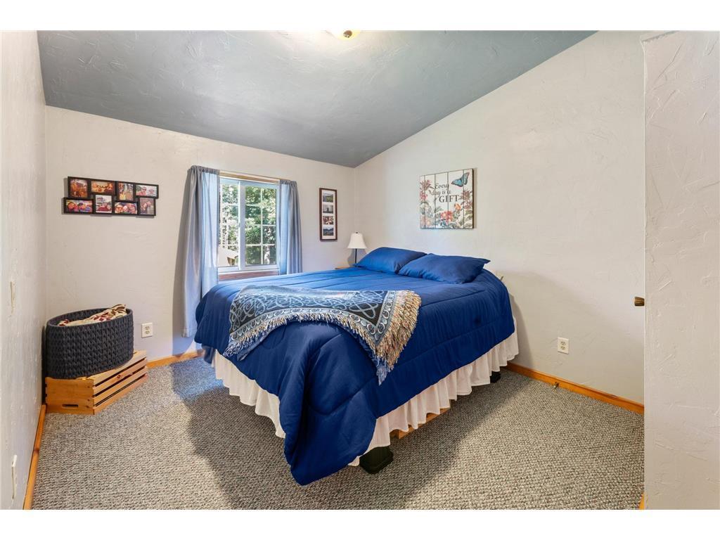 20907 Hardwood Loop Property Photo 13