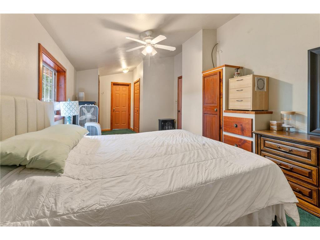 20907 Hardwood Loop Property Photo 14