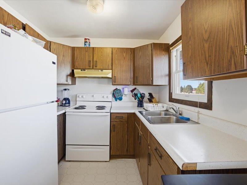 12 Linney Street Property Photo 16