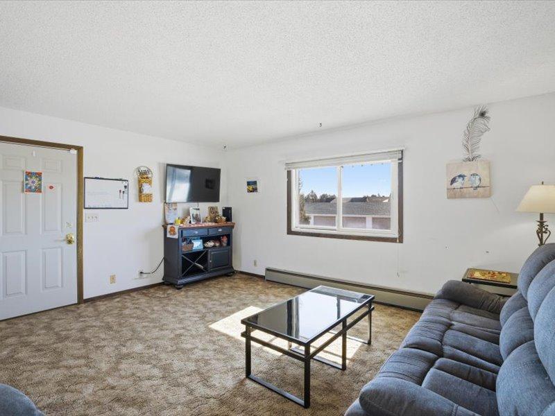 12 Linney Street Property Photo 27