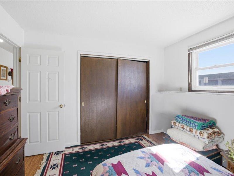 12 Linney Street Property Photo 33