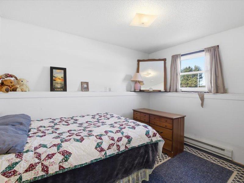 12 Linney Street Property Photo 34