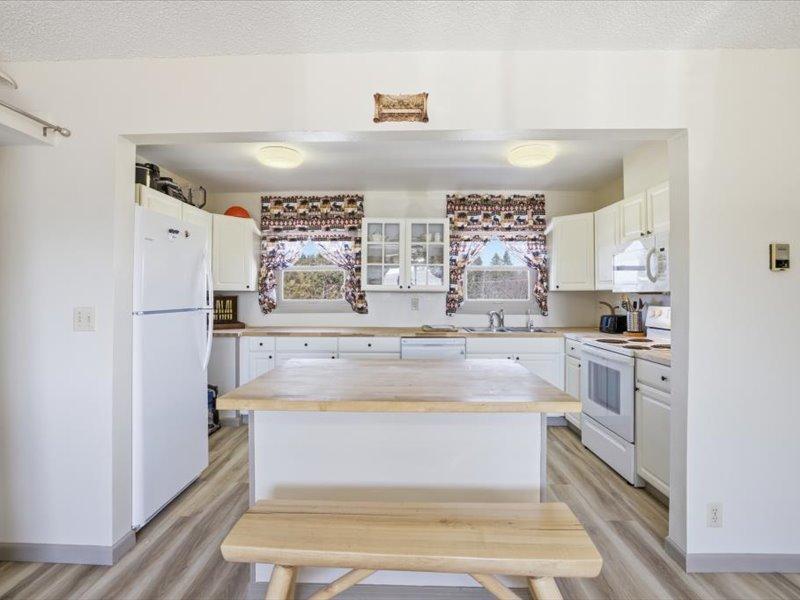12 Linney Street Property Photo 43