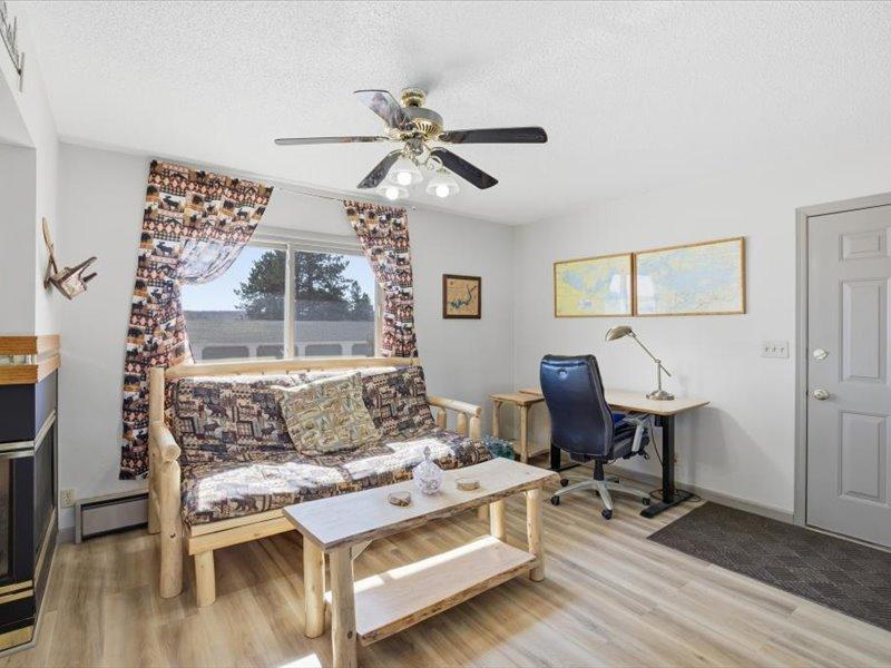 12 Linney Street Property Photo 47