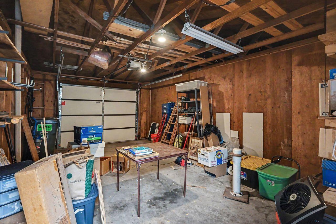 181 River Woods Lane Property Photo 20