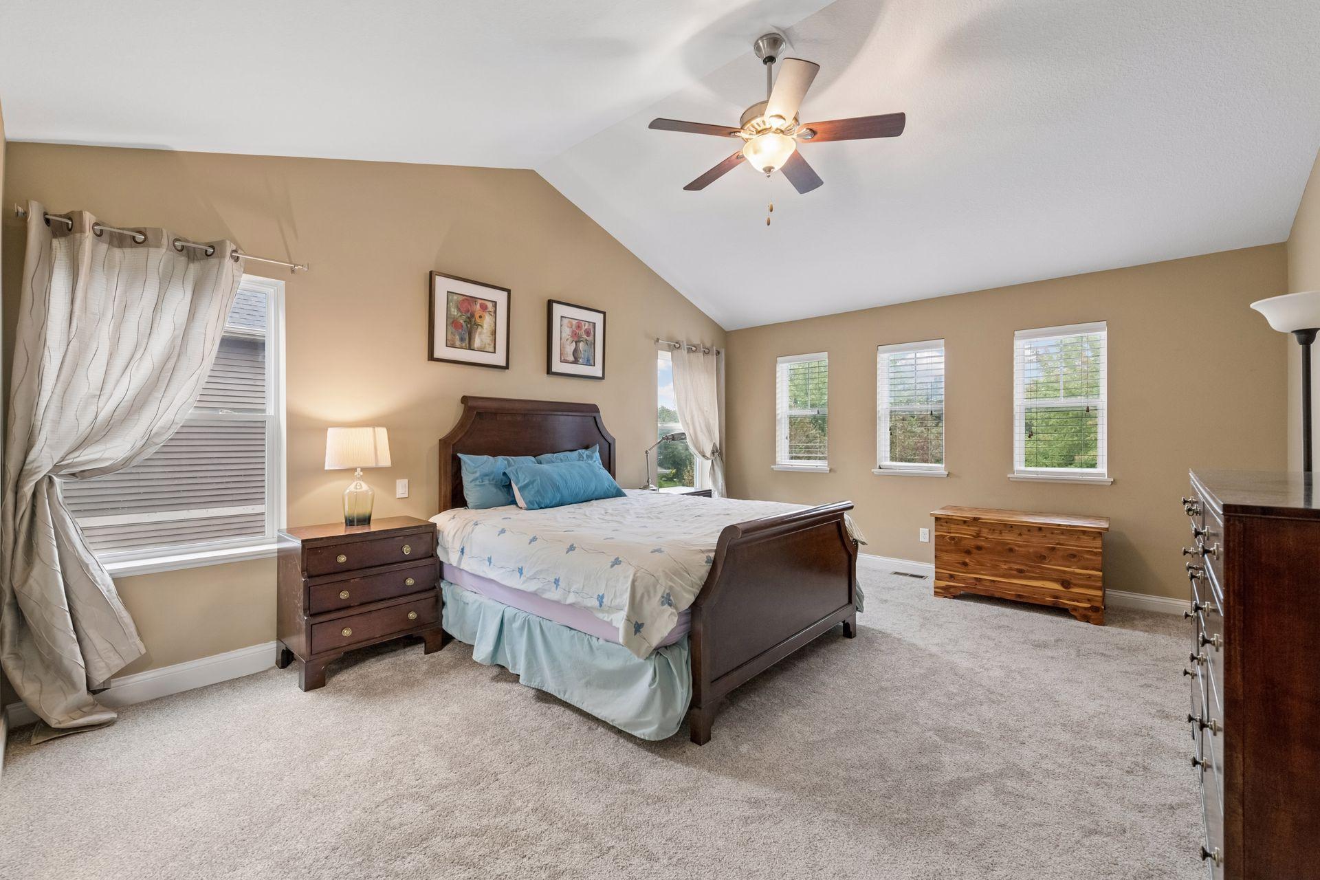 2470 Heron Lane Property Photo 21