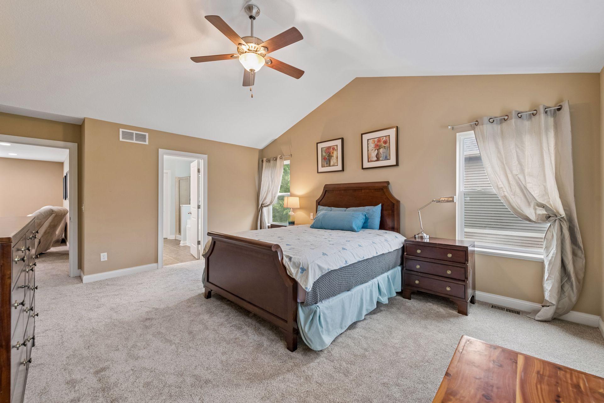 2470 Heron Lane Property Photo 22