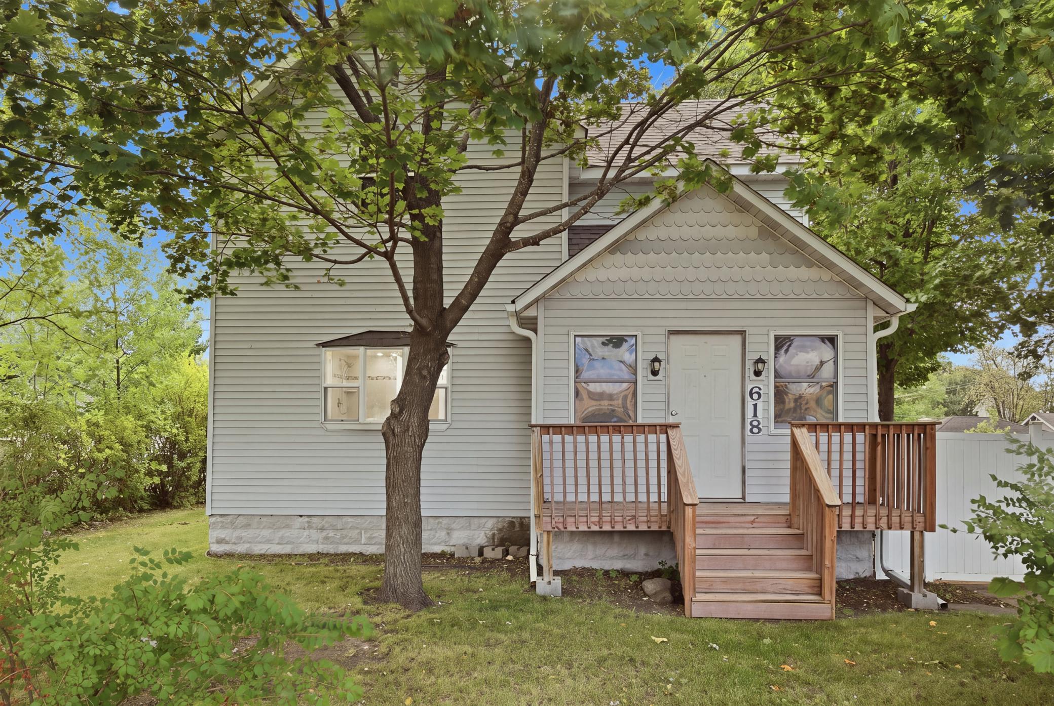 618 N 8th Street Property Photo 1