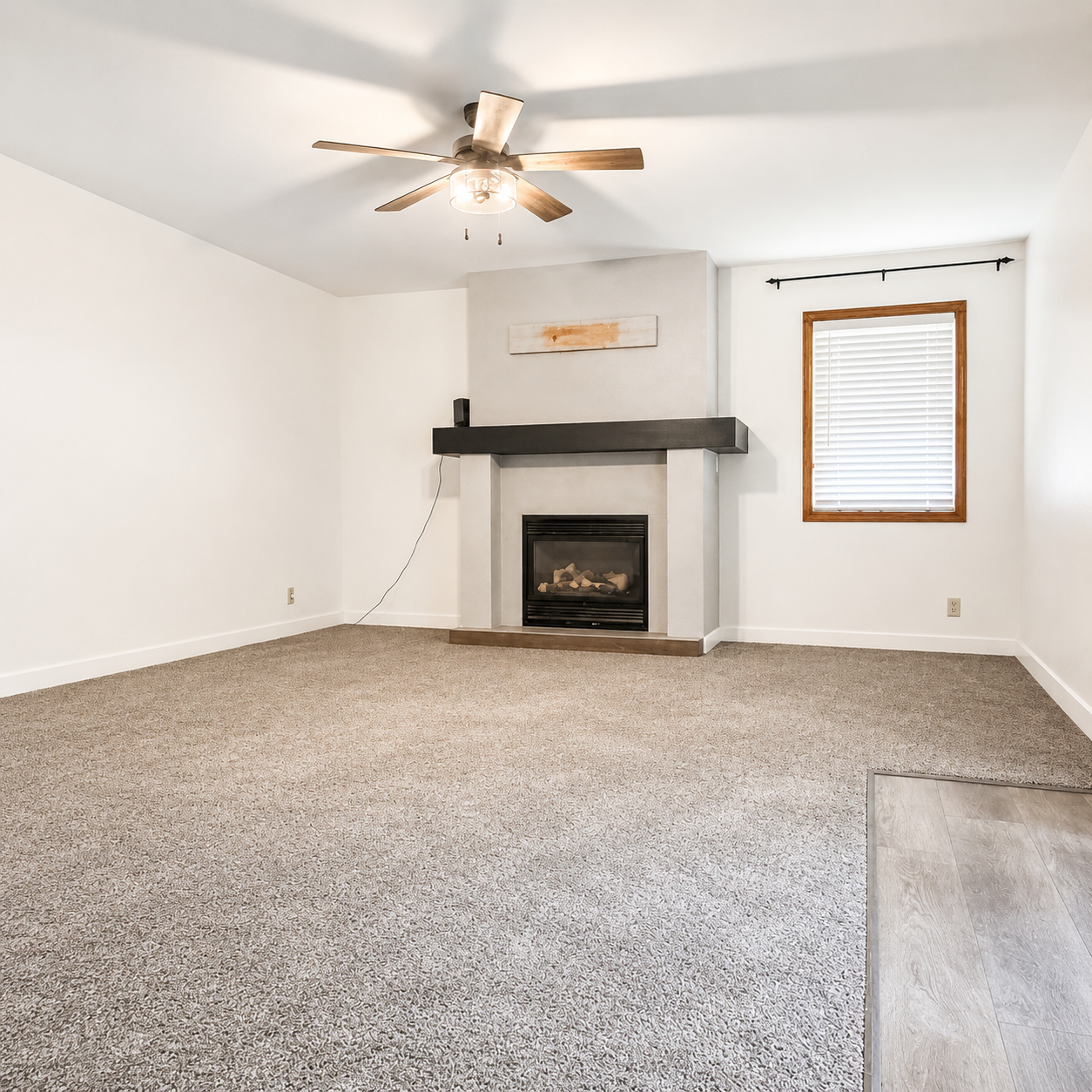 212 W Grant Street Property Photo 10