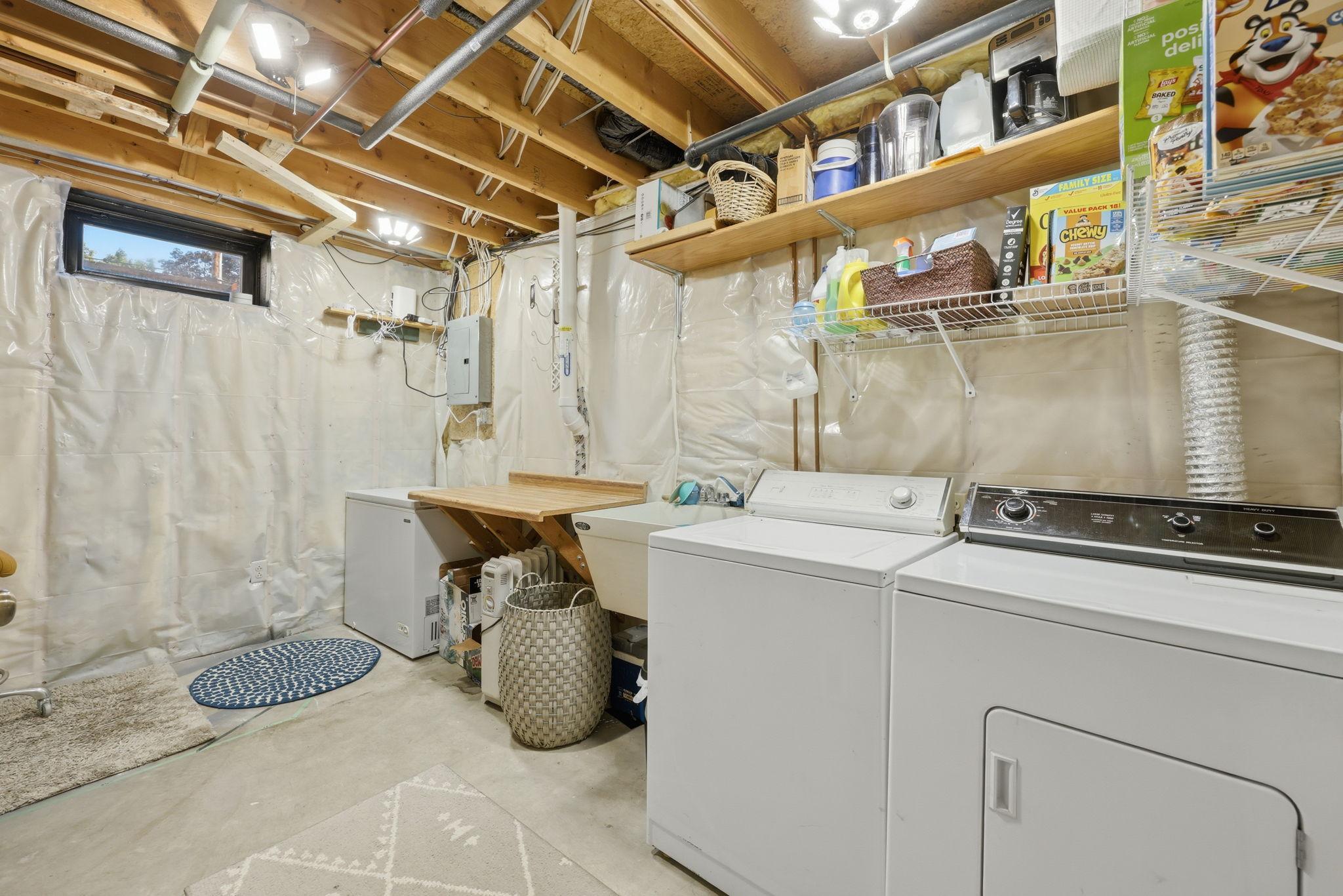 342 N 19 1/2 Avenue N Property Photo 20