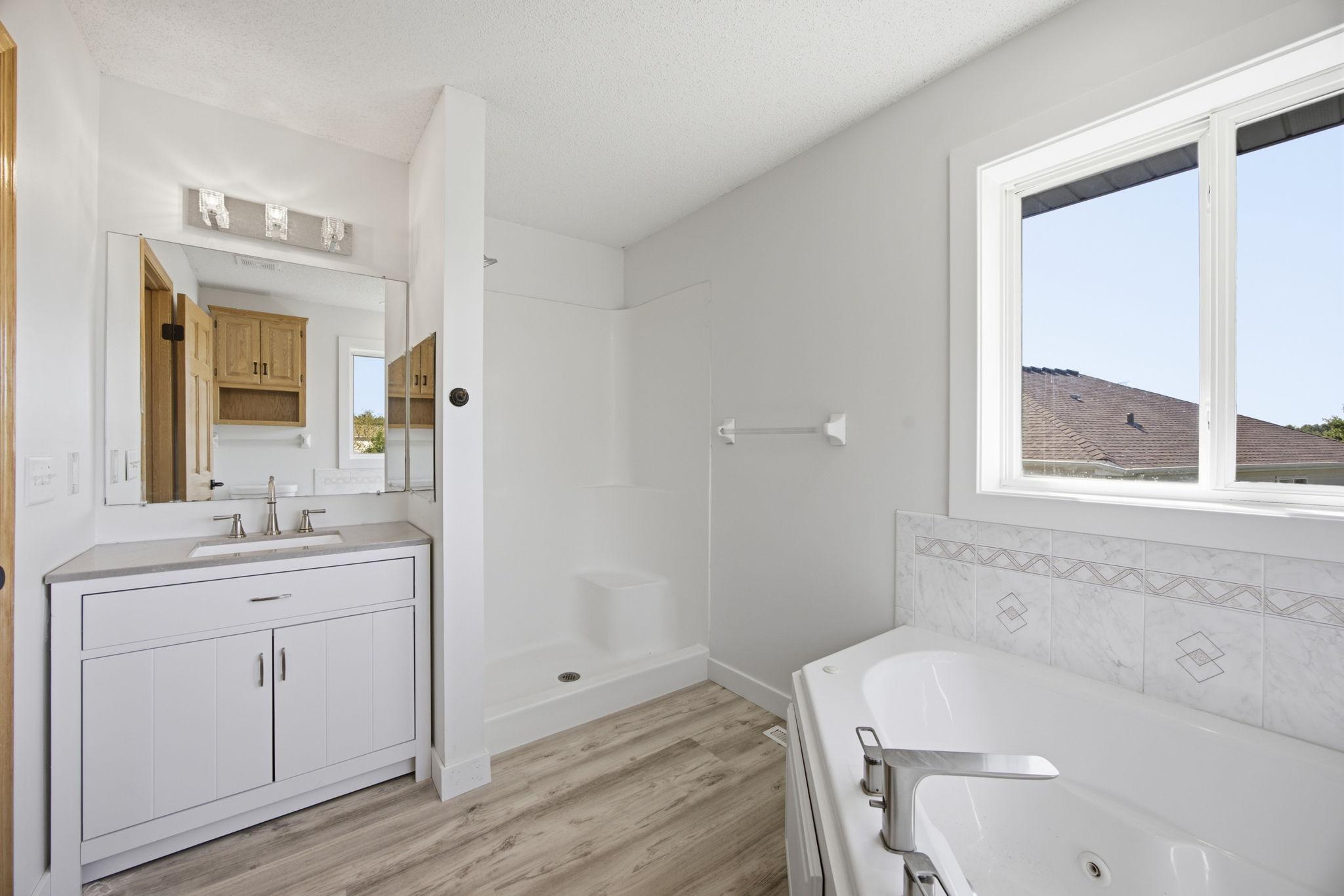10396 Karston Avenue Ne Property Photo 14