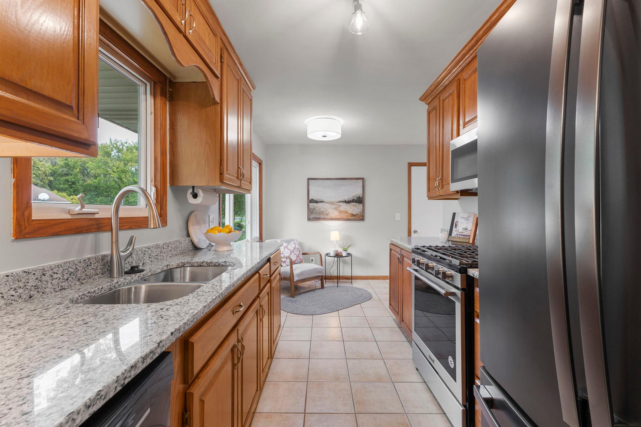 13471 Eveleth Way Property Photo 14