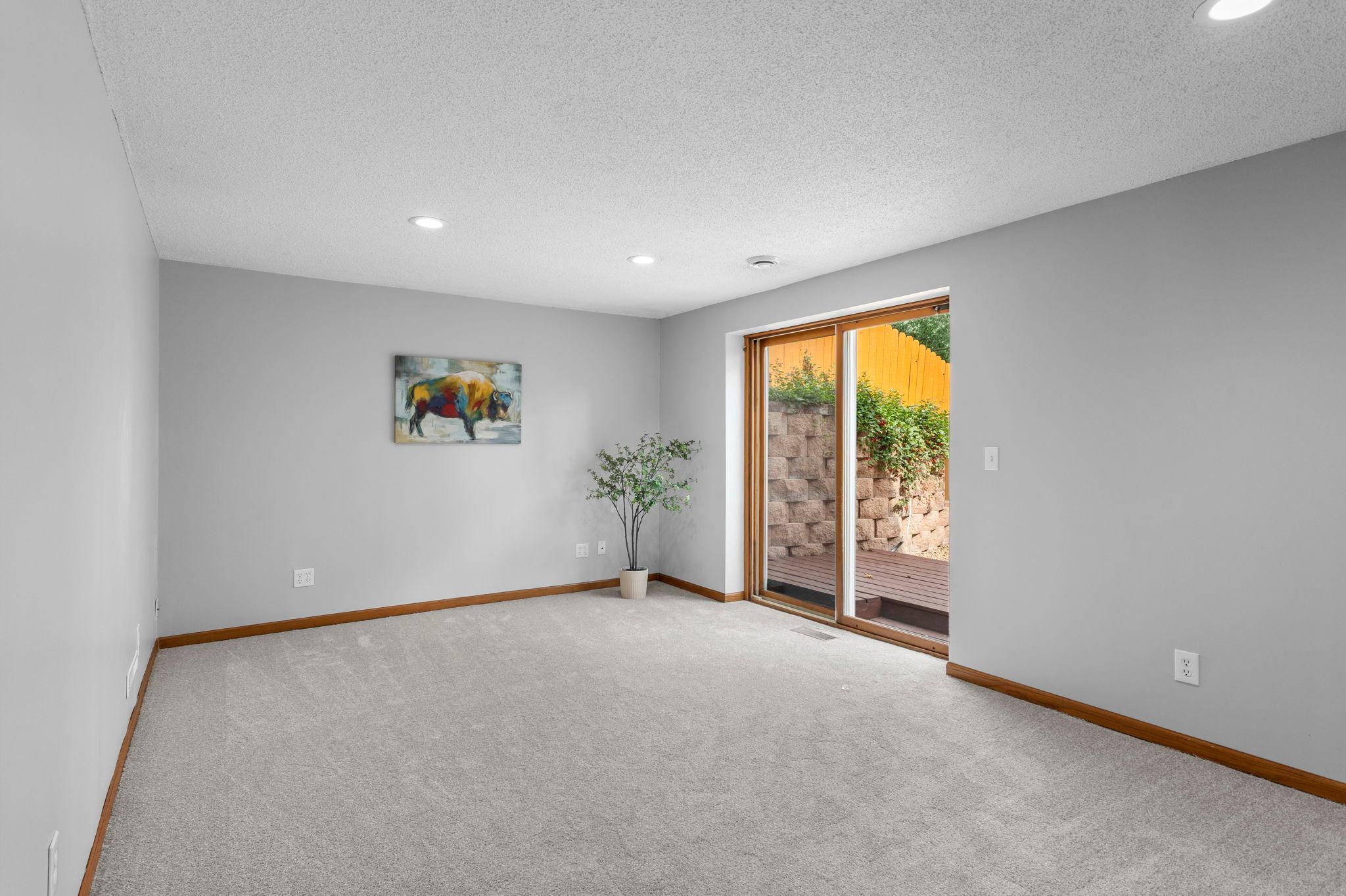 13471 Eveleth Way Property Photo 24