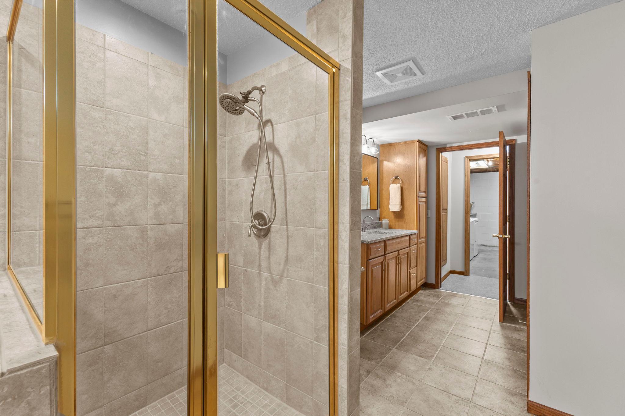 13471 Eveleth Way Property Photo 33
