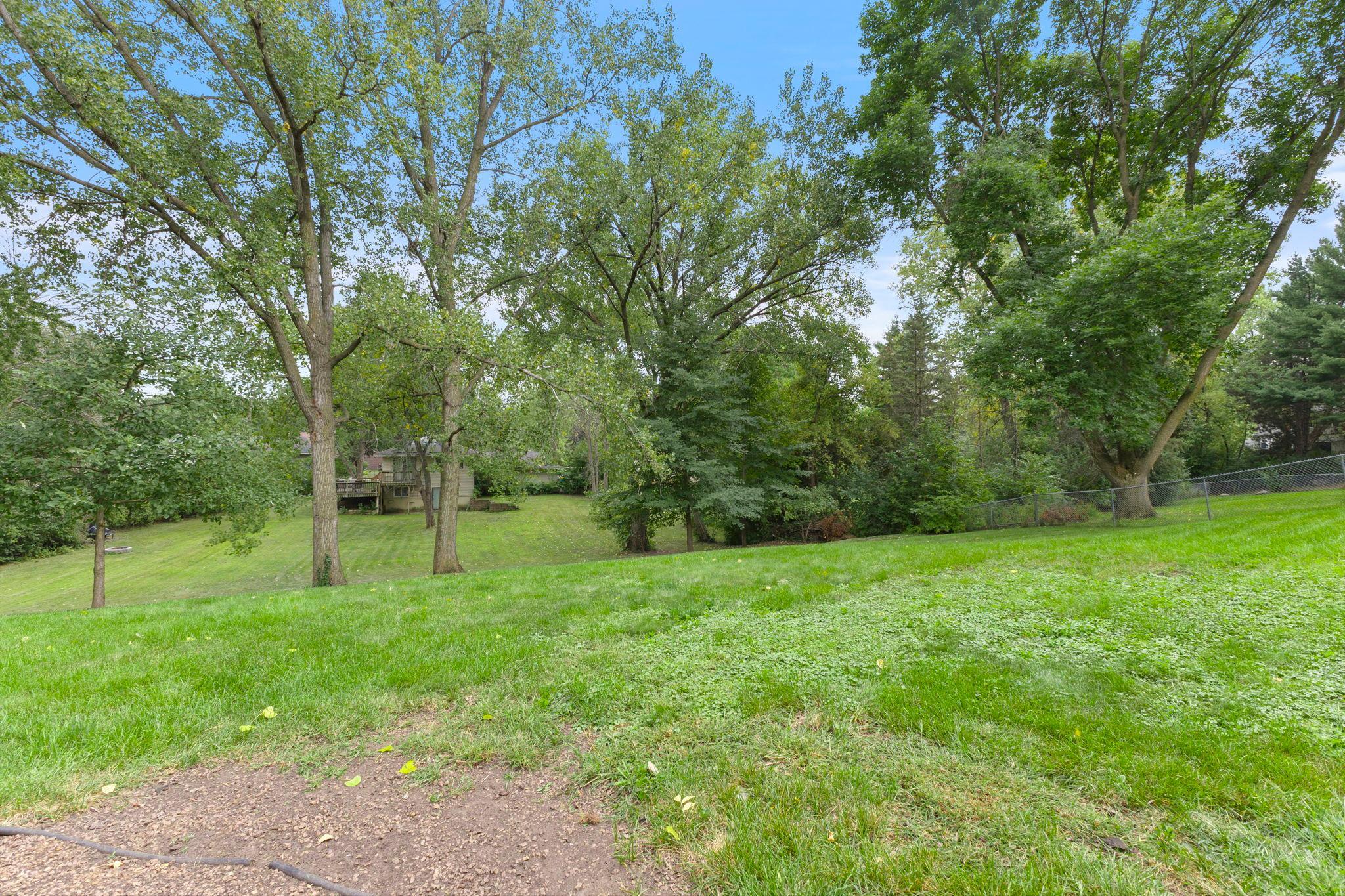 13471 Eveleth Way Property Photo 36