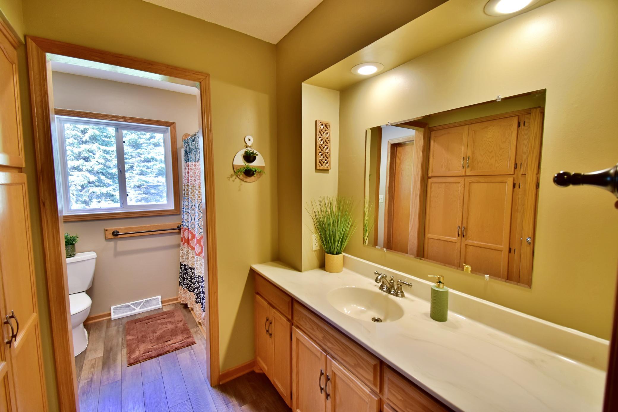 6319 Laurel Road Property Photo 13