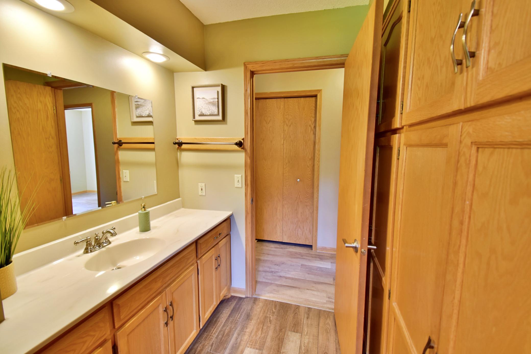 6319 Laurel Road Property Photo 15