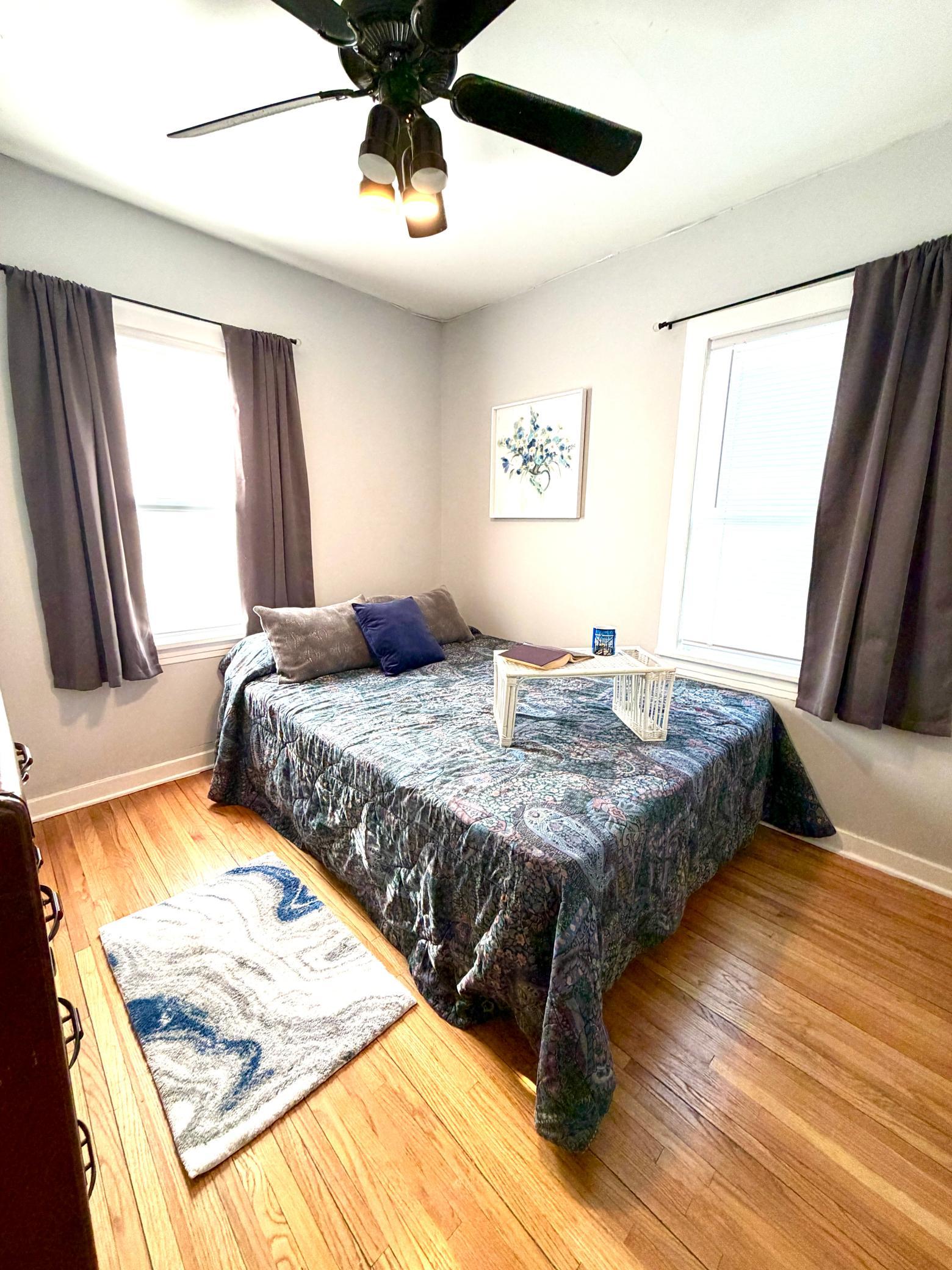 4711 N 6th Street Property Photo 9