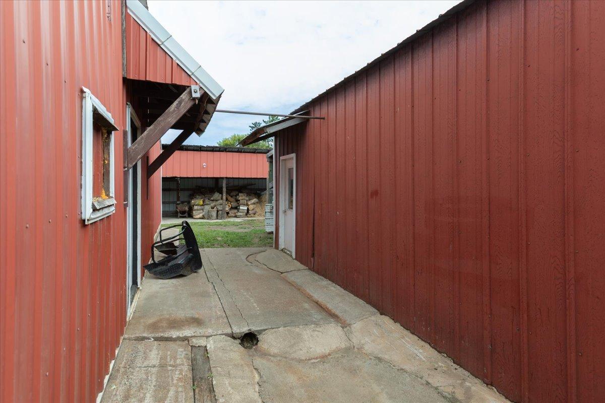 N9924 600th Street Property Photo 27
