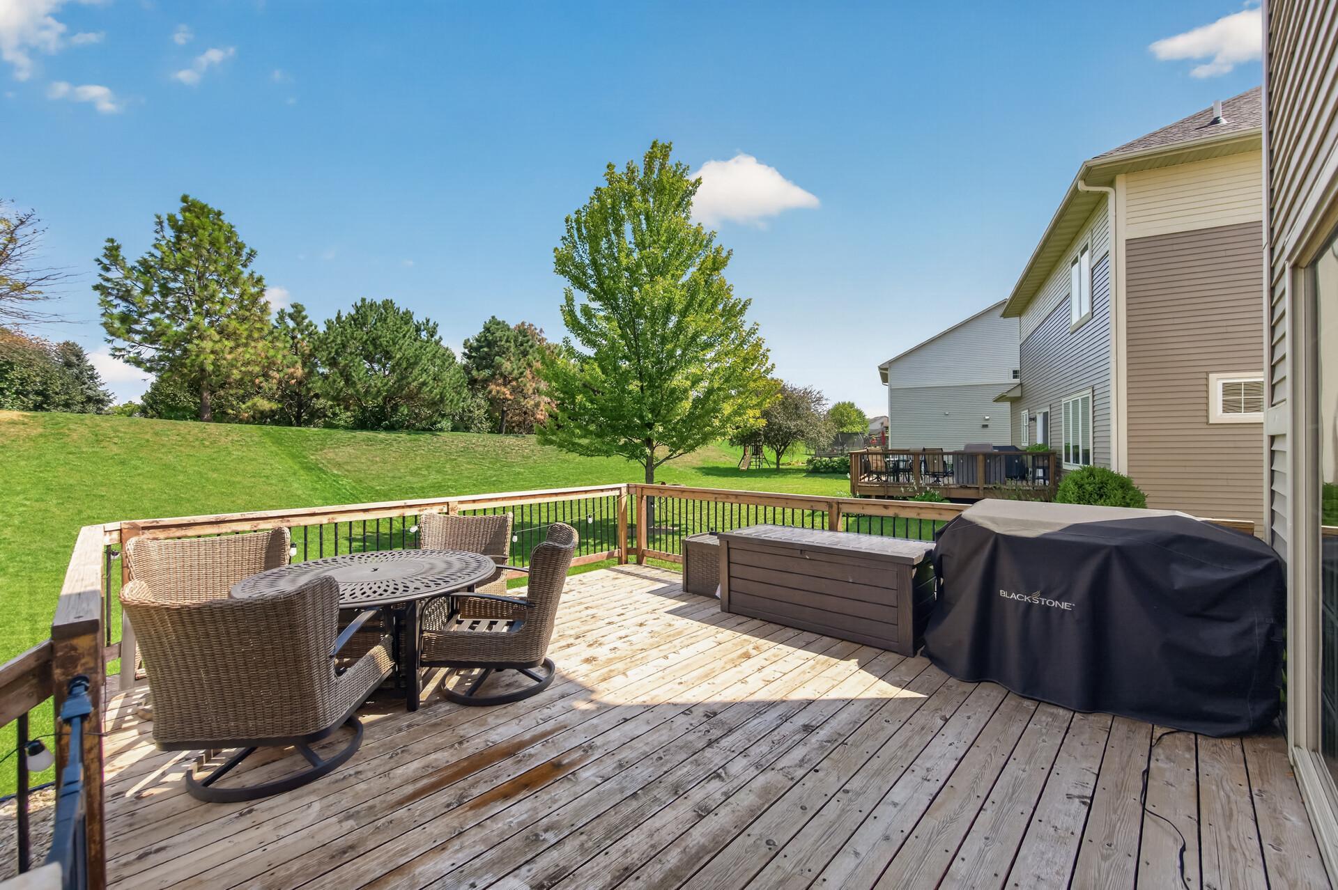 2052 Cobblestone Drive Property Photo 11